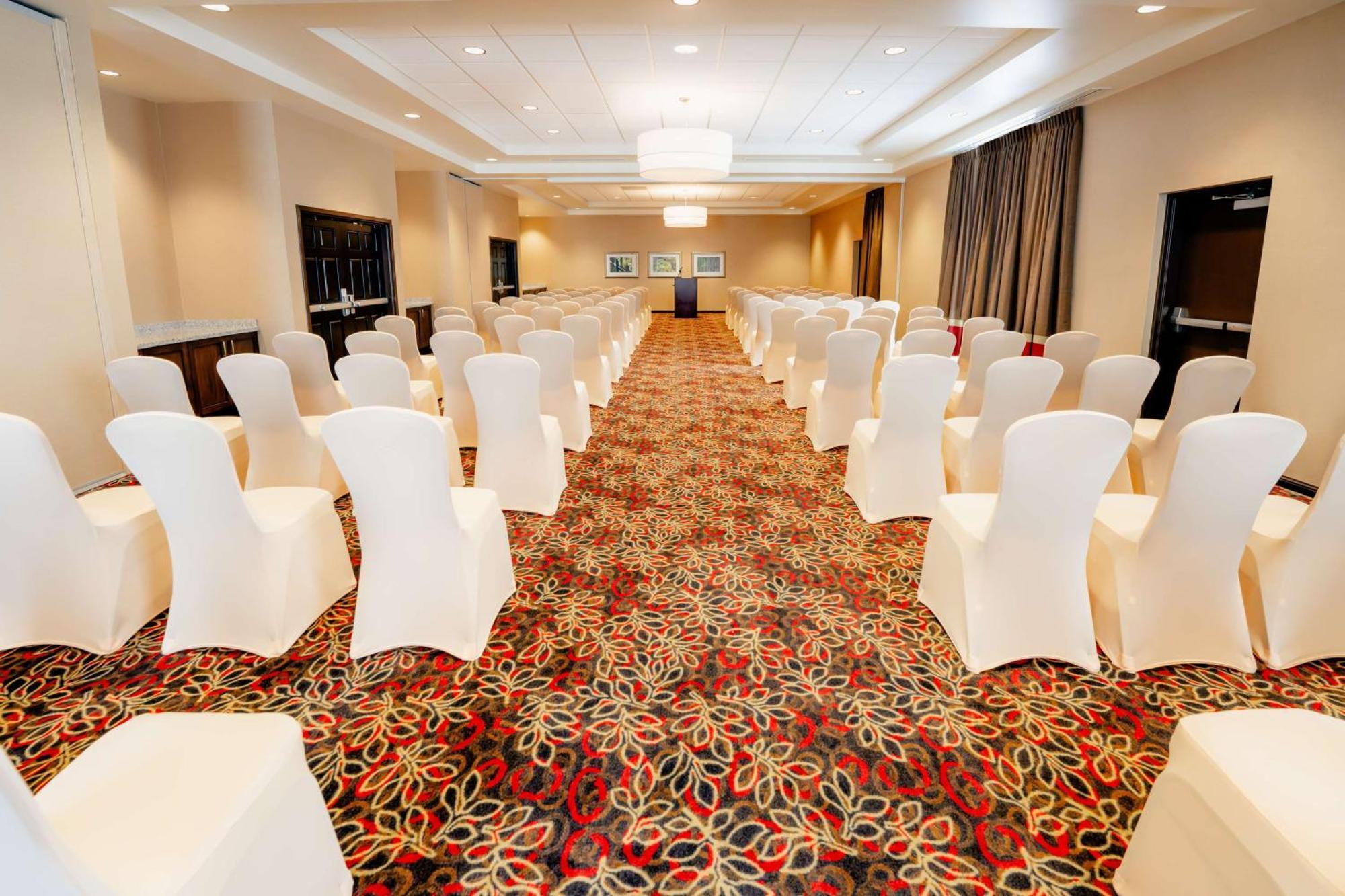 Hilton Garden At Iup Hotel